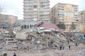 وفاة عائلة غزِية من 7 أفراد في انطاكيا التركية جراء الزلزال