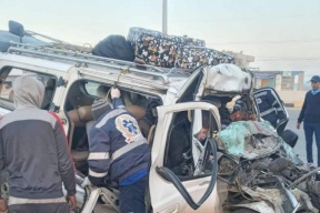 مصرع وإصابة مسافرين فلسطينيين بحادث سير مروع في مصر