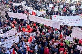 السلطات التونسية تمنع تظاهرة للمعارضة وتُصعّد حملة الاعتقالات