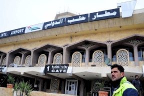 قصف إسرائيلي يخرج مطاري دمشق وحلب عن الخدمة
