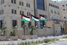 سلطة النقد تحذر من التعامل مع ما يسمى بـ "بنك الوقف الفلسطيني"