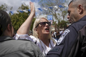 مظاهرات معارضة ومؤيدة لحكومة نتنياهو في سديروت