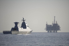 "أنصار الله" تؤكد أنها لا تستهدف إلا السفن الإسرائيلية بالبحر الأحمر