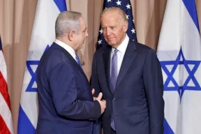 بايدن: إسرائيل ستفقد دعم العالم إذا استمرت بأدائها الحالي بالحرب