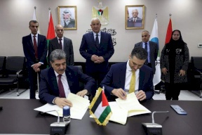 "الداخلية" و"مجموعة الاتصالات الفلسطينية" توقعان اتفاقية الربط البيني الآلي