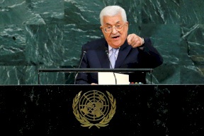 الرئيس يصل نيويورك للمشاركة في احياء ذكرى النكبة وإلقاء كلمة فلسطين