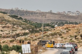 الاحتلال يواصل إغلاق مدخلي المغير شرق رام الله لليوم الـ16
