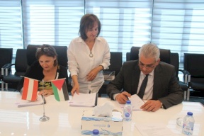 توقيع اتفاقية بين سلطة المياه والممثلية النمساوية حول برنامج الدعم المؤسسي