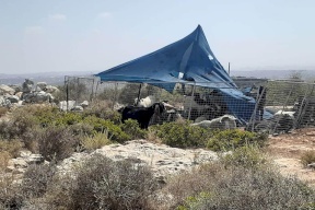 المستوطنون يعيدون نصب خيمة في أرض شرق طولكرم