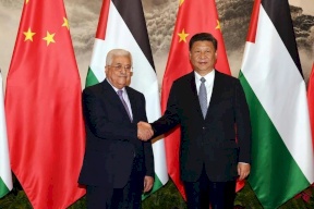 الخارجية الصينية: الرئيس عباس صديق قديم وجيد للشعب الصيني 
