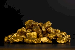 الذهب يرتفع وسط ترقب لمسار أسعار الفائدة