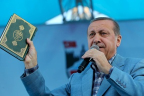  أردوغان: سيُدرك المتغطرسون أن إهانة مقدسات المسلمين ليست حرية 