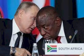 رئيس جنوب إفريقيا يؤكد أن بلاده ستنظم قمة بريكس رغم مذكرة التوقيف بحق بوتين