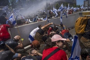 إضعاف القضاء: حركة الاحتجاجات في إسرائيل تتصاعد