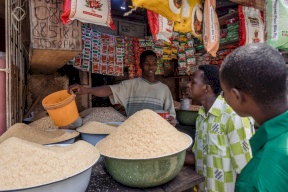 البنك الدولي: تضخم أسعار الغذاء يضرب العالم