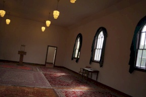 كندا تصدر حكمها على رجل اعتدى على مسجد