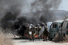 14 إصابة خلال مواجهات مع الاحتلال في مخيم عسكر شرق نابلس