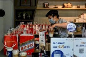 قهوة جديدة تحوي خلاصة مشروب روحي تلقى رواجاً كبيراً في الصين 