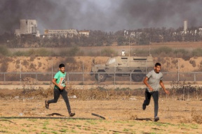 محدث|| إصابات في مواجهات مع الاحتلال على حدود قطاع غزة وقصف نقاط لحماس
