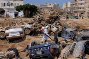 إعادة اعمار درنة الليبية بعد الفيضانات تثير مخاوف حول كيفية توجيه التمويلات