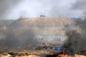 محدث| إصابات وحرائق بفعل بالونات حارقة مع تجدد المسيرات على حدود قطاع غزة وقصف مراصد للمقاومة