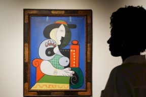 عرض لوحة لبيكاسو في دبي قبل بيعها بمزاد في نيويورك
