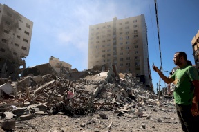 الحرب تدخل يومها الـ44- شهداء وجرحى في سلسلة غارات على قطاع غزة 