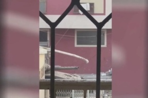 فيديو: دبابات الاحتلال تقتحم محيط عدة مشافي في غزة