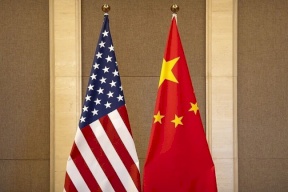 وزيرة الخزانة الأمريكية تؤكد أهمية العلاقات "السليمة" مع الصين