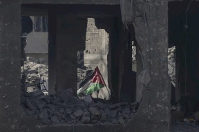 جريمة بيت لاهيا.. الاحتلال يعدم 30 أسيراً في مدرسة بشمال قطاع غزة 
