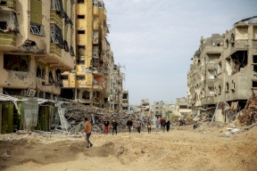 مجزرة توقع عشرات الشهداء في غزة وهم ينتظرون مساعدات إنسانية (فيديو)
