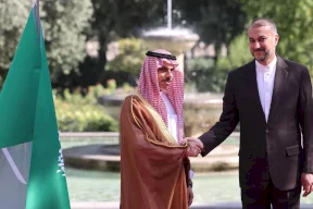 وزيرا الخارجية السعودي والإيراني يناقشان في جنيف الوضع بغزة