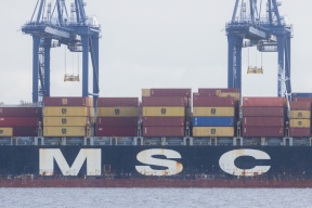 "MSC" تغيّر مسار سفن الشحن بعيداً عن البحر الأحمر