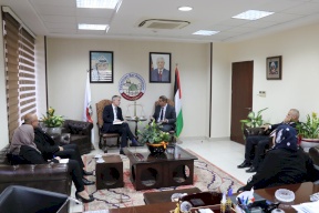 نقيب المحامين الفلسطينيين يستقبل نائب الممثل النرويجي