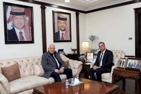  وزير الداخلية يلتقي نظيره الأردني لبحث سبل التعاون المشترك
