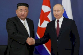 كوريا الشمالية تؤكد "استعدادها" لاستقبال بوتين 