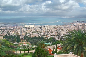 تأسست في القرن الـ 14 قبل الميلاد وهُجّر أغلب سكانها بعد النكبة.. تاريخ “مدينة حيفا” الفلسطينية