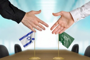 "رويترز": السعودية مستعدة للتنازل عن مطالبها من إسرائيل كشرط للتطبيع 