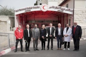 "الهلال الاحمر" بالقدس يستقبل الامين العام للصليب الأحمر النرويجي 