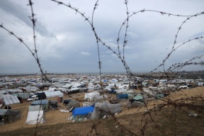  مجزرة جديدة بحق المواطنين أثناء انتظار شاحنات المساعدات في غزة