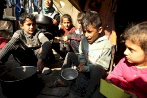 ارتفاع عدد الأطفال المتوفين بسبب سوء التغذية في غزة إلى 16