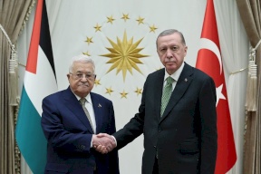 الرئيس يبحث مع نظيره التركي آخر التطورات على الساحة الفلسطينية