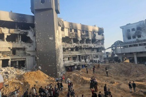 الدفاع المدني بغزة: الاحتلال أعدم مدنيين مكبلي الأيدي بمجمع الشفاء