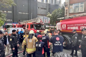 مصرع 25 شخصا في حريق هائل في إسطنبول