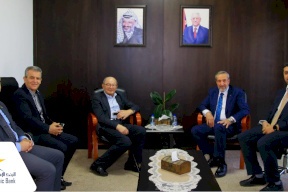 البنك الإسلامي الفلسطيني ووزارة العدل يبحثان التعاون المشترك