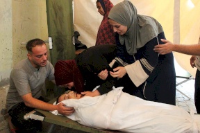 عشرات الشهداء والجرحى في سلسلة غارات إسرائيلية على قطاع غزة