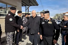 وزير الداخلية يتفقد طواقم الدفاع المدني بمحافظة جنين