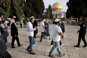 Settlers Storm Al-Aqsa Mosque