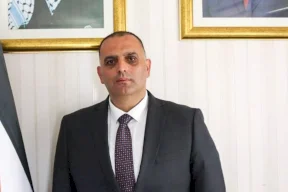 محدث- الاحتلال يستدعي وزير شؤون القدس للتحقيق ويمنعه من دخول الضفة