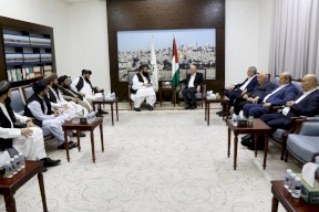 وفد من حماس يستقبل وزير الخارجية الأفغاني